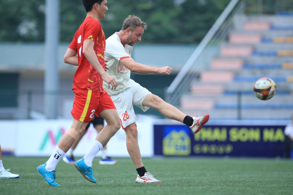 Trận đấu kỷ niệm